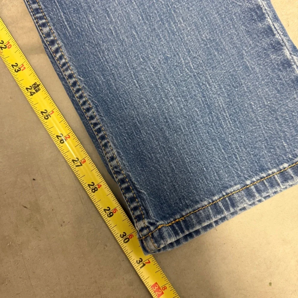 Vintage y2k Levi's Jeans